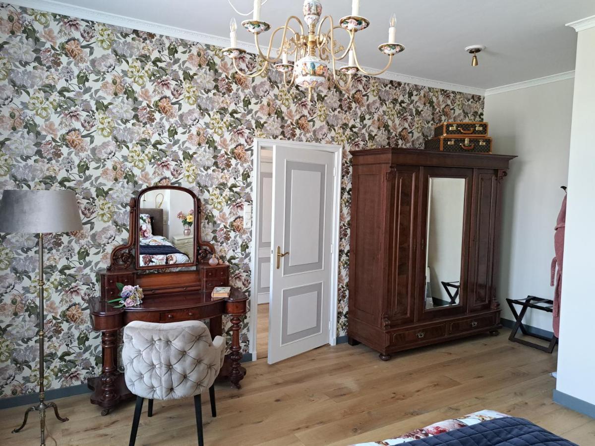 De Jonge Barones Bed & Breakfast Beetsterzwaag Dış mekan fotoğraf